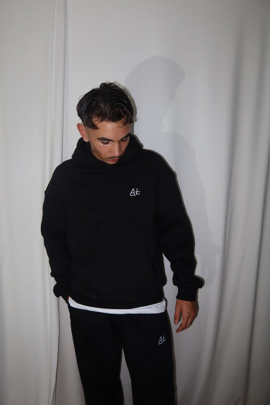 BLACK HOODIE
