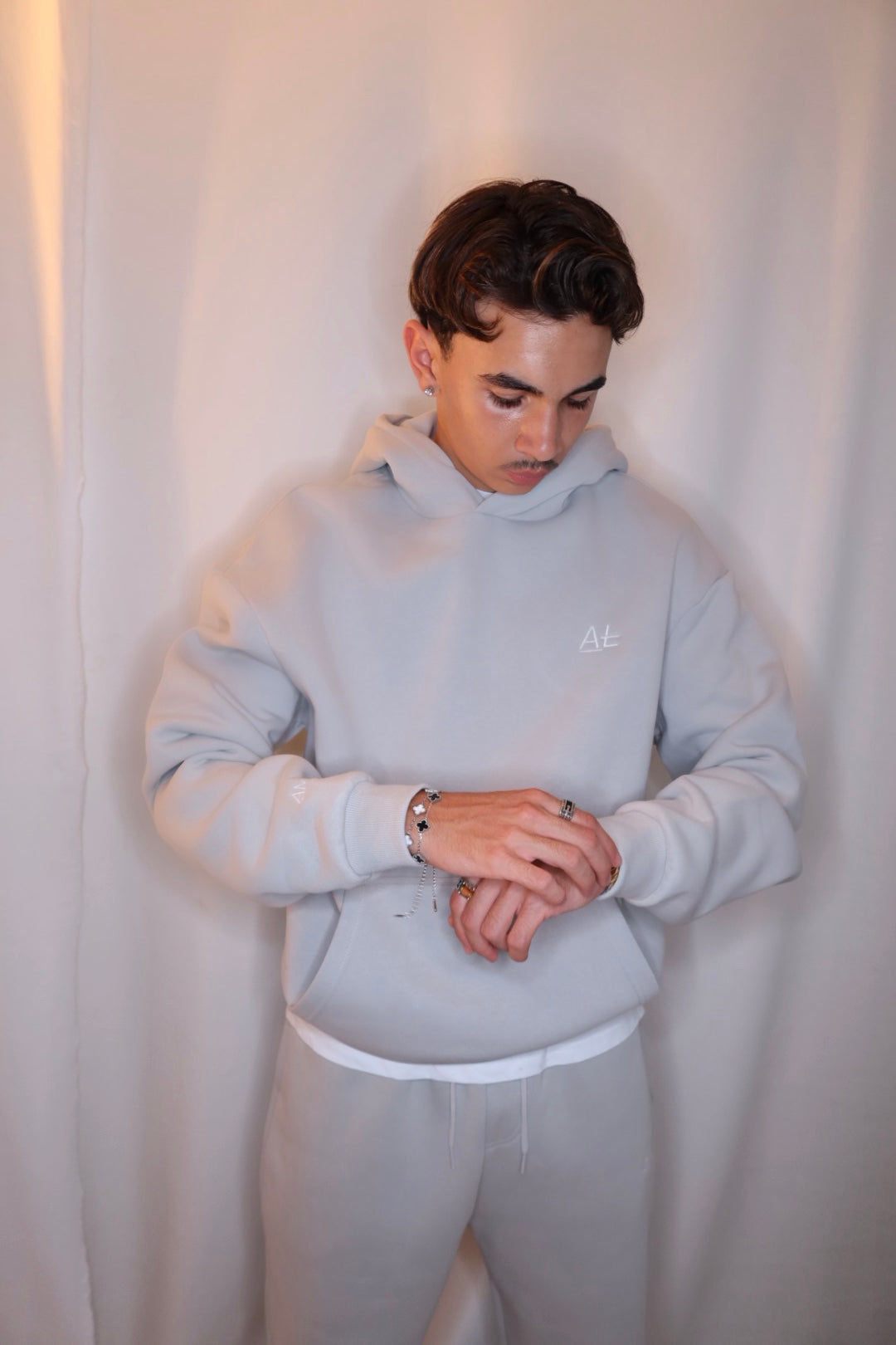 GREY HOODIE