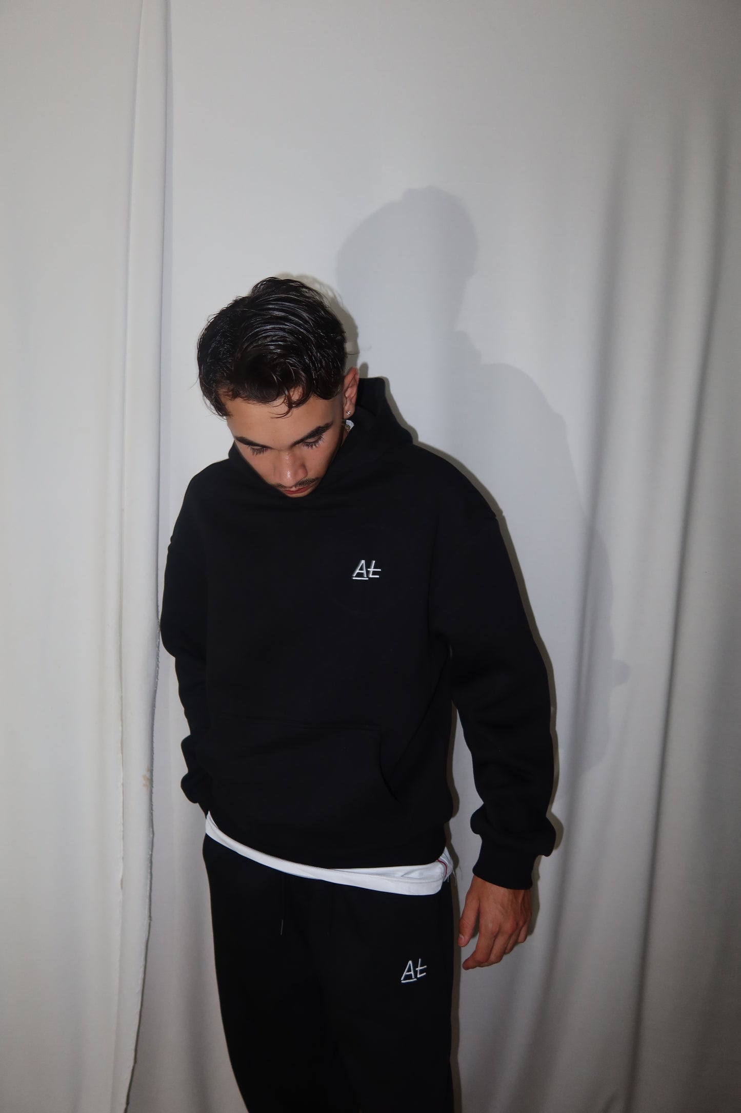 BLACK HOODIE