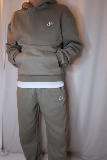 1st Collection AMAL "JOGGER" olive green